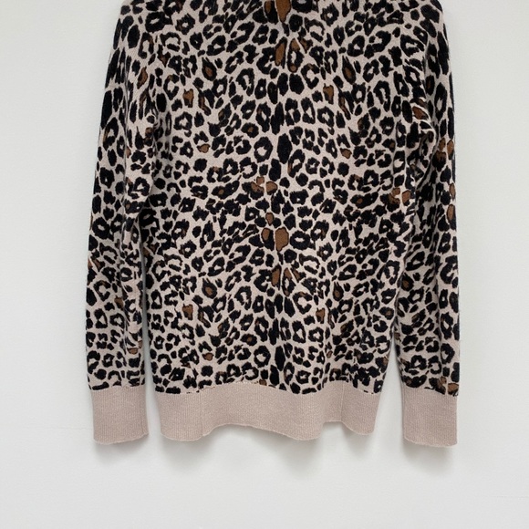White + Warren 100% Cashmere Leopard Sweater - Picture 13 of 13